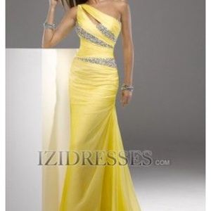 New Formal/ prom dress